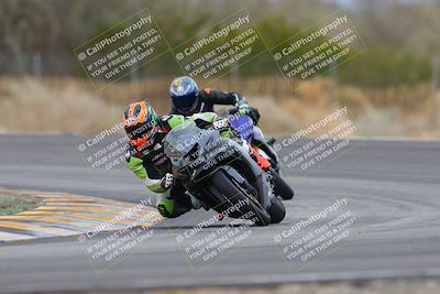 media/Jan-15-2023-SoCal Trackdays (Sun) [[c1237a034a]]/Turn 3 (1115am)/